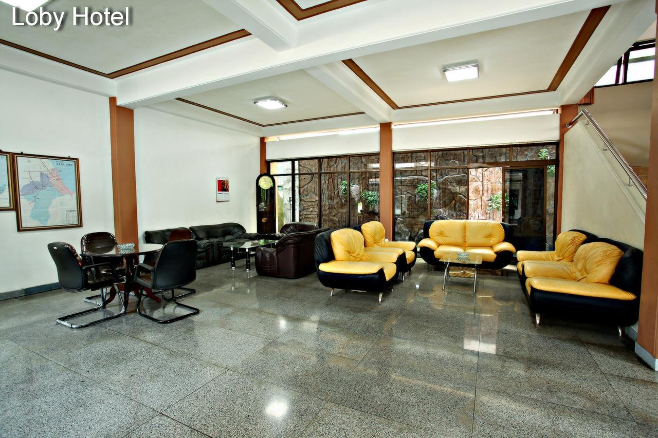 Langensari Hotel Cirebon Exteriér fotografie